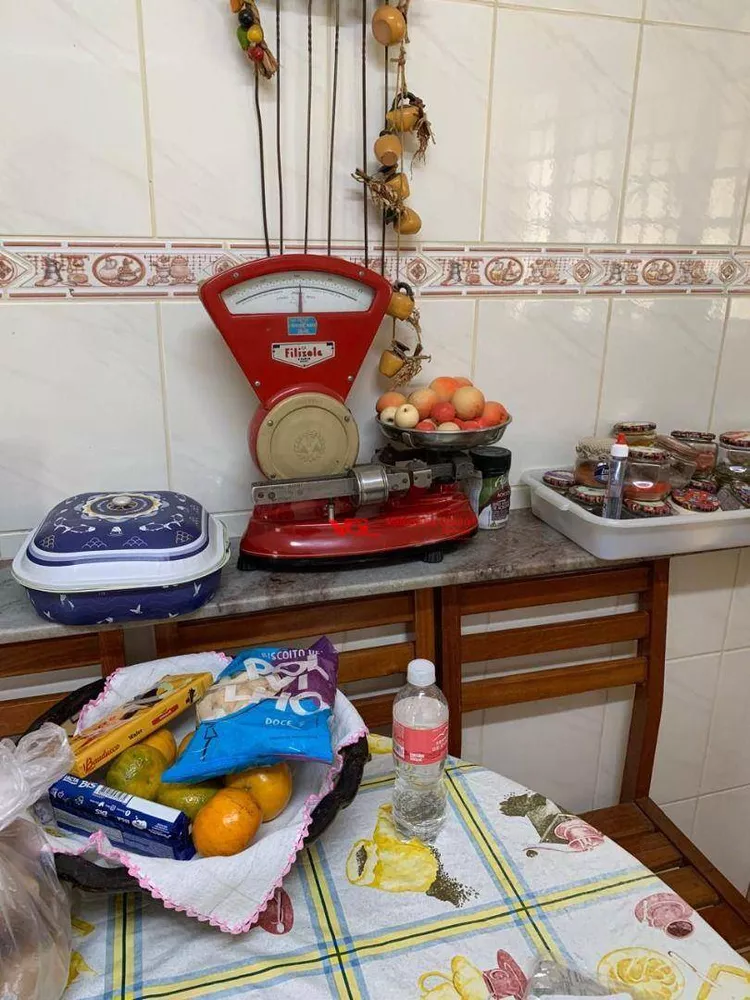 Chácara, 4 quartos, 3020 m² - Foto 1