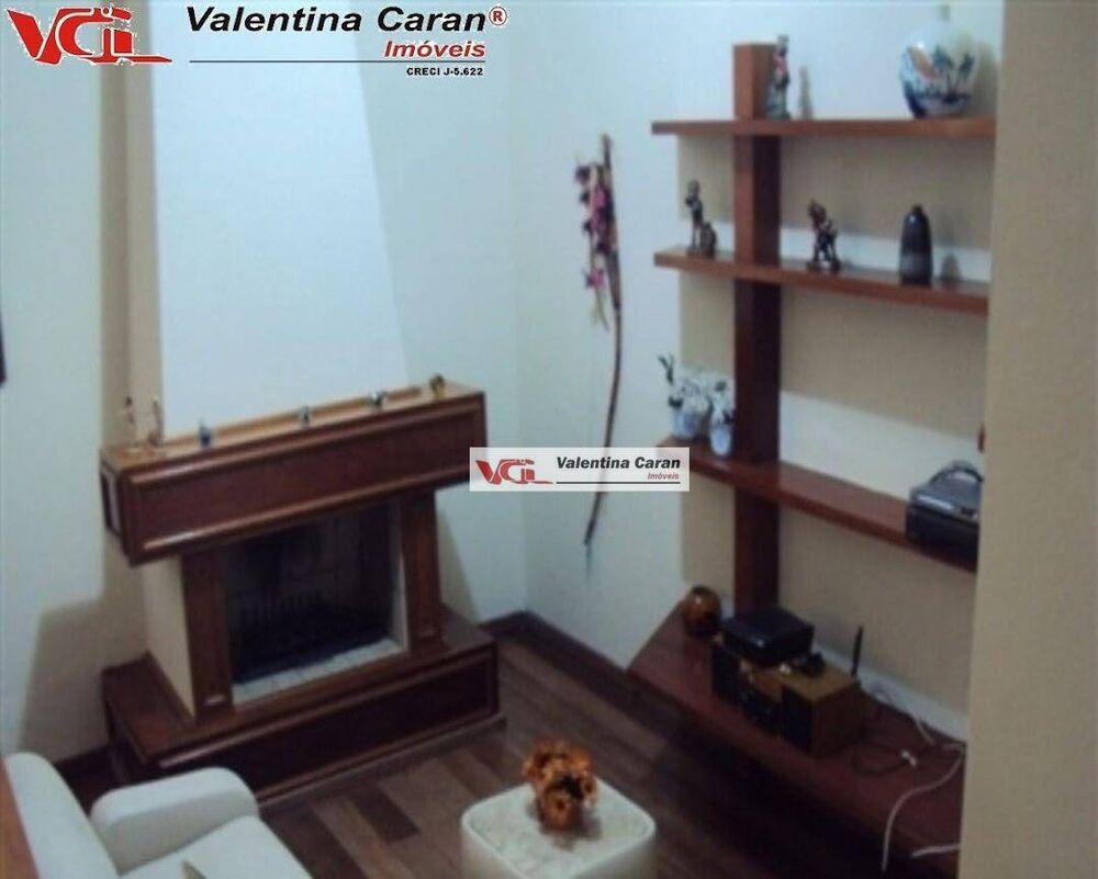 Chácara à venda com 3 quartos, 1200m² - Foto 1