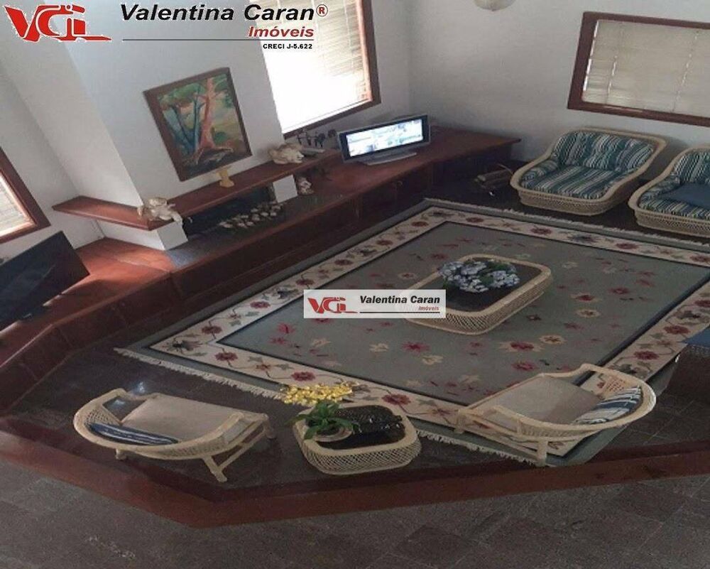 Chácara, 8 quartos, 5000 m² - Foto 1