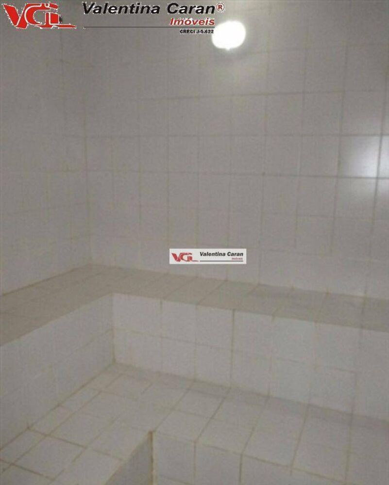 Chácara à venda com 6 quartos, 740m² - Foto 9