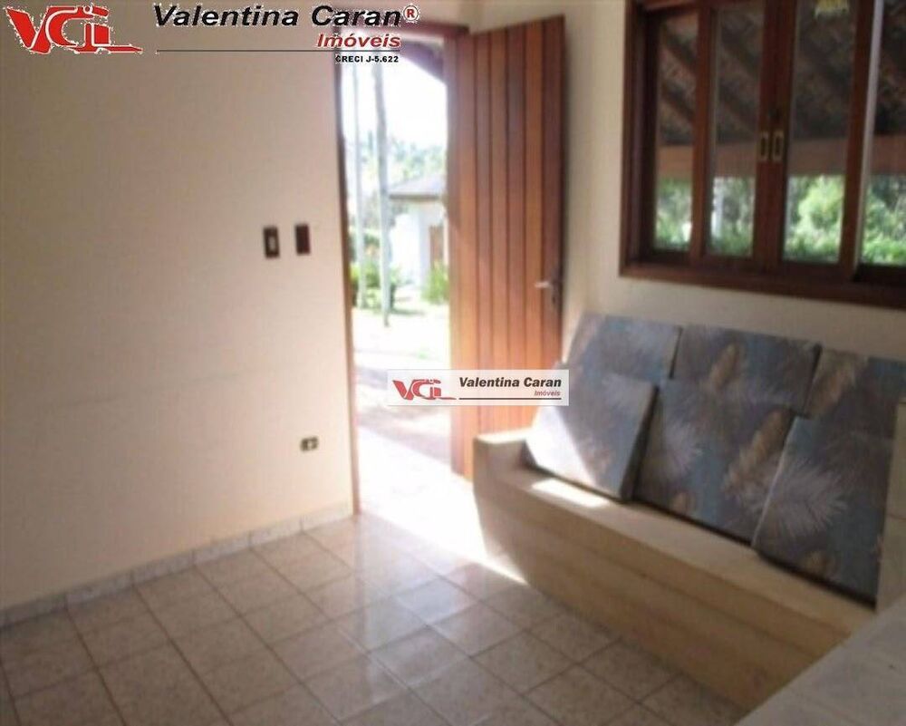 Chácara à venda com 6 quartos, 740m² - Foto 10