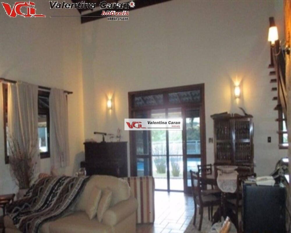 Chácara à venda com 6 quartos, 740m² - Foto 3