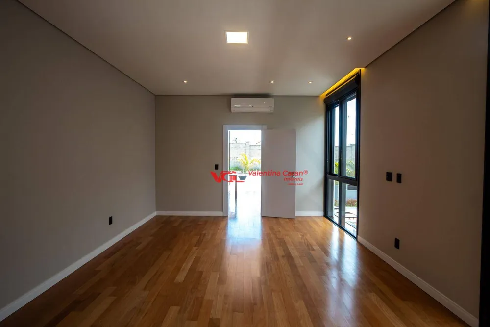 Sobrado, 4 quartos, 402 m² - Foto 1