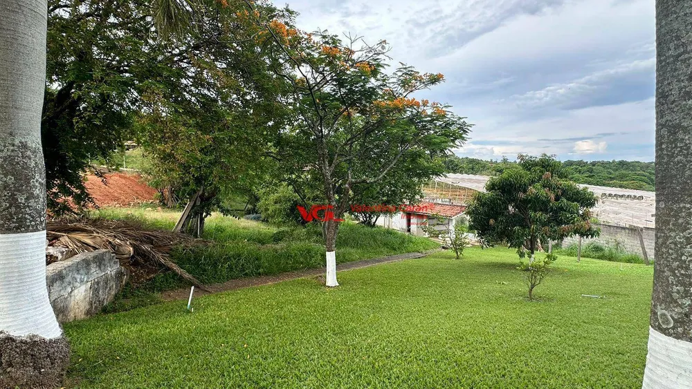Loteamento e Condomínio, 2000 m² - Foto 1