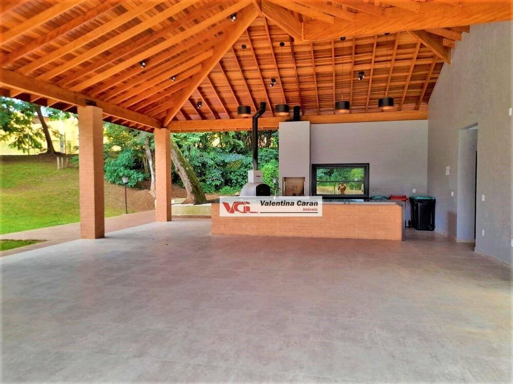 Chácara à venda com 4 quartos, 370m² - Foto 3