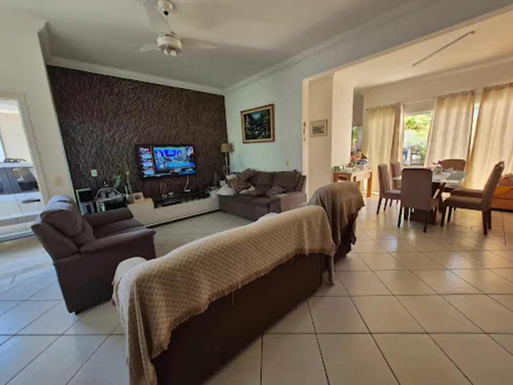 Sobrado, 3 quartos, 204 m² - Foto 2