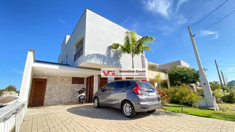 Sobrado, 3 quartos, 226 m² - Foto 1