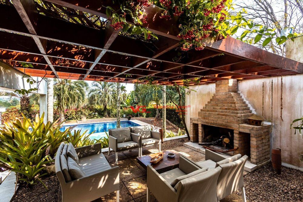 Chácara à venda com 6 quartos, 750m² - Foto 10