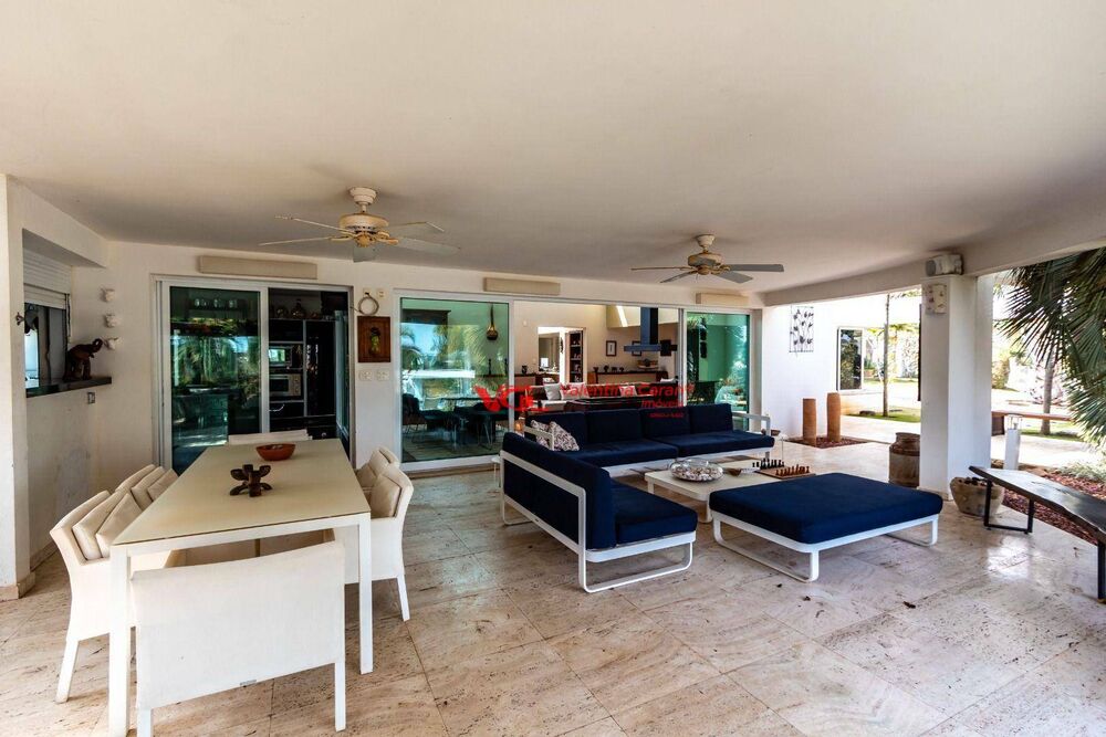Chácara à venda com 6 quartos, 750m² - Foto 8