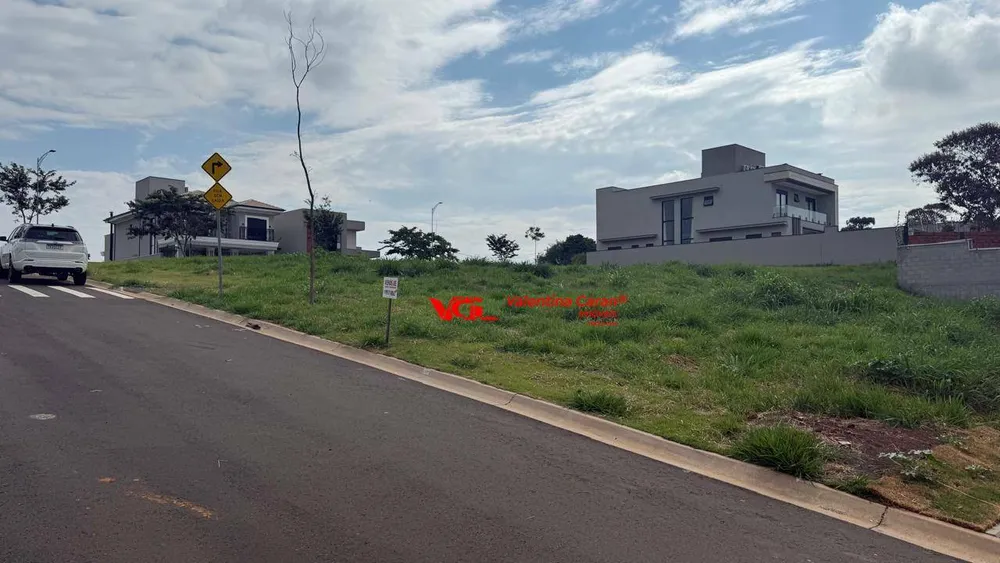 Loteamento e Condomínio, 379 m² - Foto 2