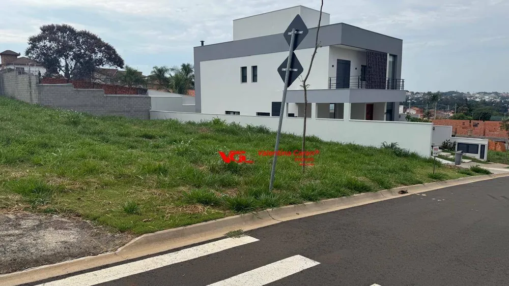 Loteamento e Condomínio, 379 m² - Foto 1