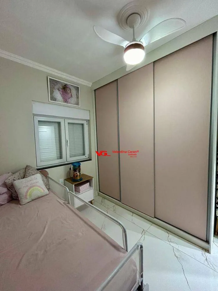 Casa, 3 quartos, 230 m² - Foto 4