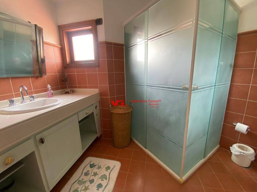 Chácara para alugar com 6 quartos, 1087m² - Foto 4
