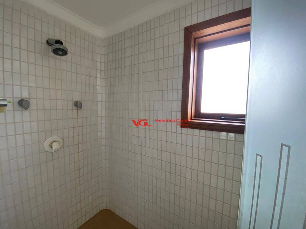 Chácara para alugar com 6 quartos, 1087m² - Foto 7