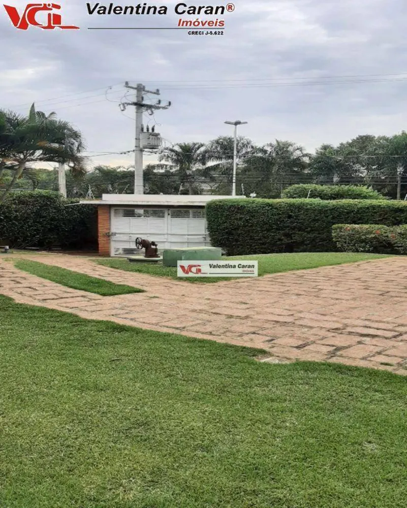 Chácara, 5 quartos, 2500 m² - Foto 1