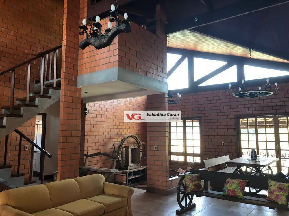 Sobrado, 3 quartos, 250 m² - Foto 1