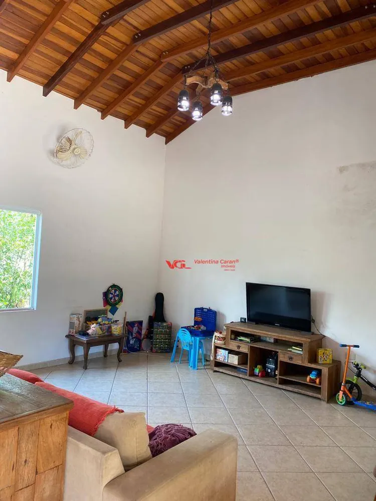 Chácara, 4 quartos, 1202 m² - Foto 6