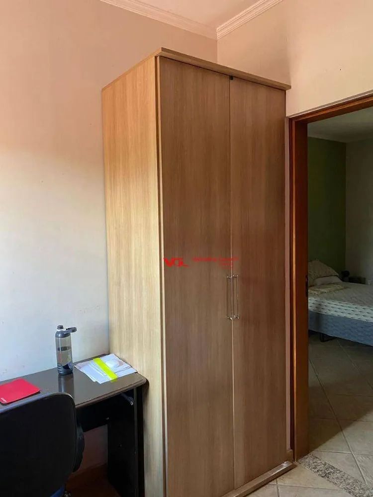 Chácara, 4 quartos, 1202 m² - Foto 2
