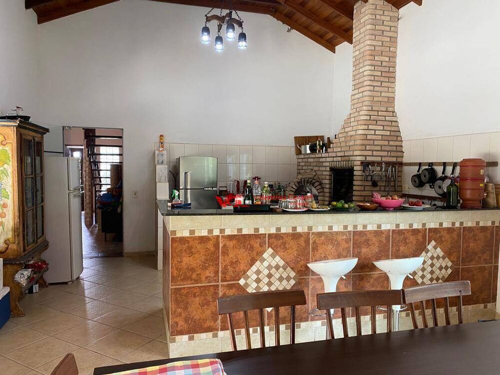 Chácara, 4 quartos, 1202 m² - Foto 9