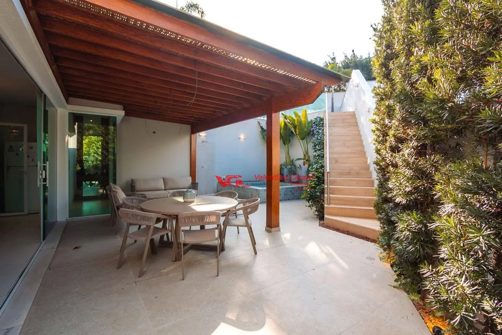 Sobrado, 4 quartos, 435 m² - Foto 4