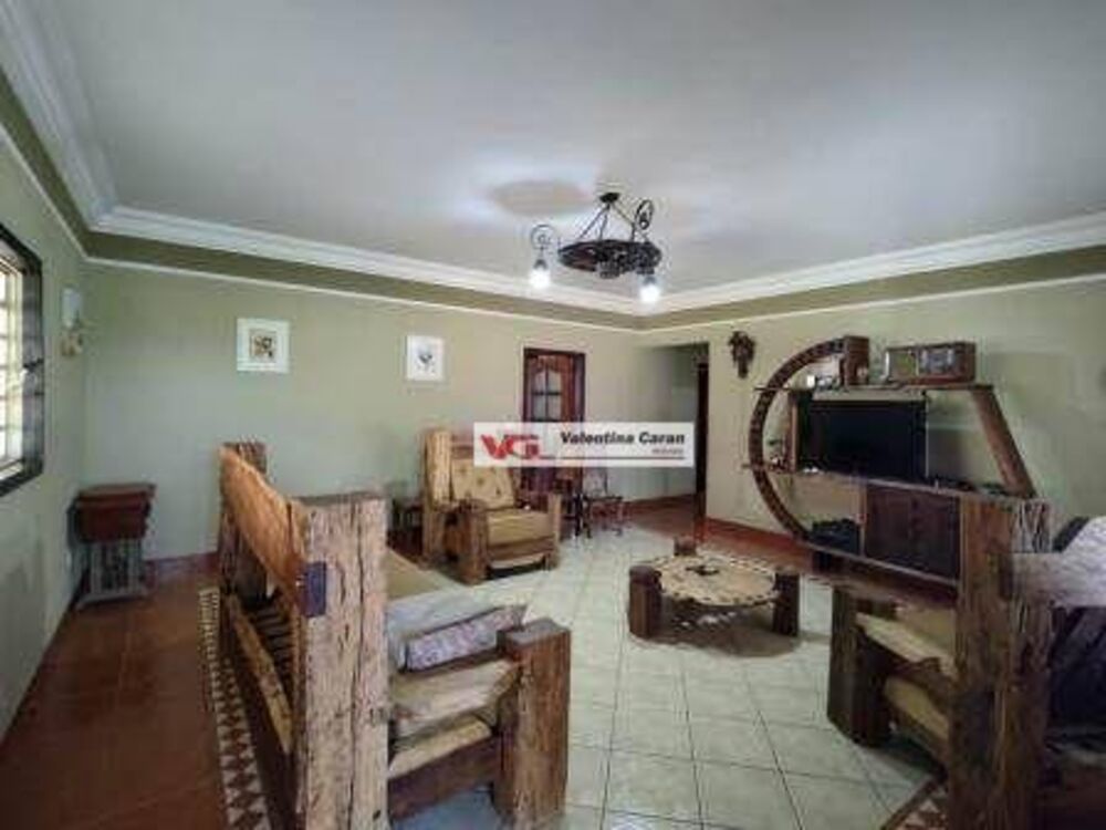 Chácara, 8 quartos, 4129 m² - Foto 2