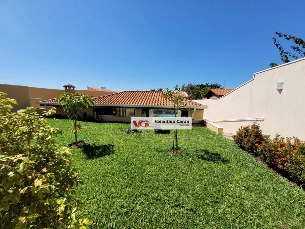 Chácara, 3 quartos, 1000 m² - Foto 1