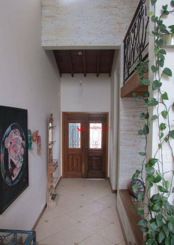 Sobrado, 3 quartos, 280 m² - Foto 2