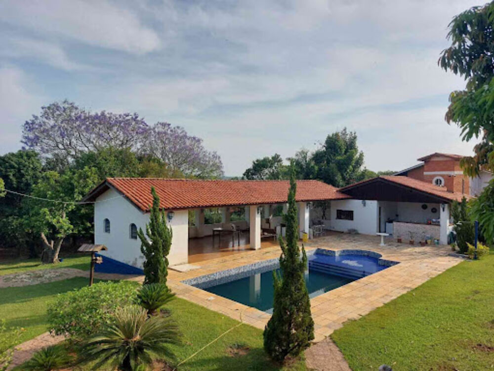 Chácara, 4 quartos, 3000 m² - Foto 1