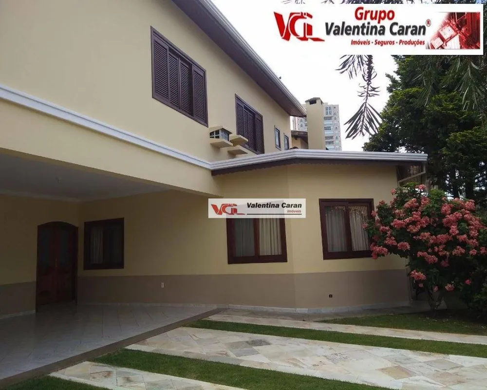 Sobrado, 4 quartos, 295 m² - Foto 1