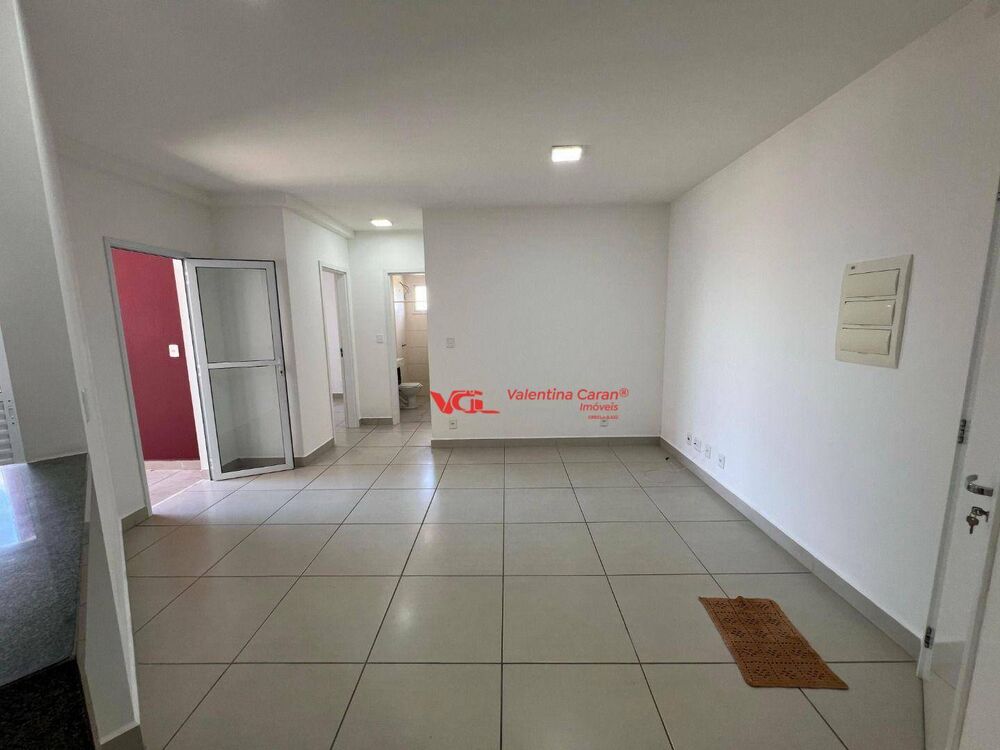 Apartamento à venda com 2 quartos, 57m² - Foto 1
