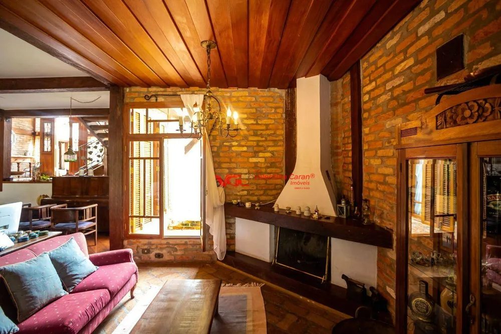 Chácara, 6 quartos, 2280 m² - Foto 2