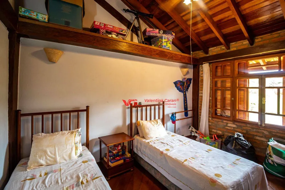 Chácara, 6 quartos, 2280 m² - Foto 4