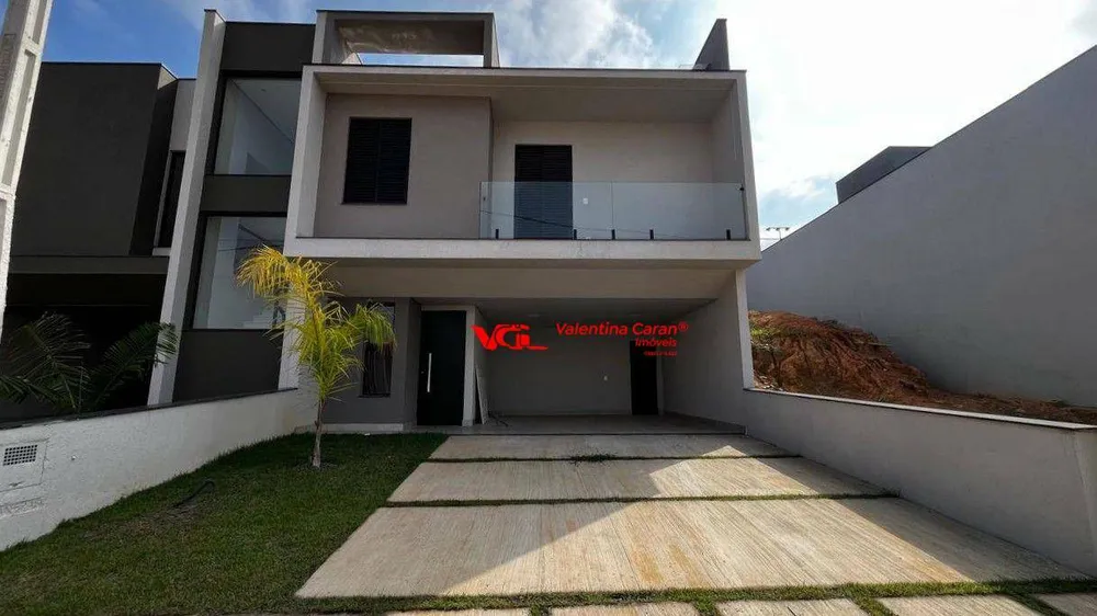 Sobrado, 3 quartos, 176 m² - Foto 1