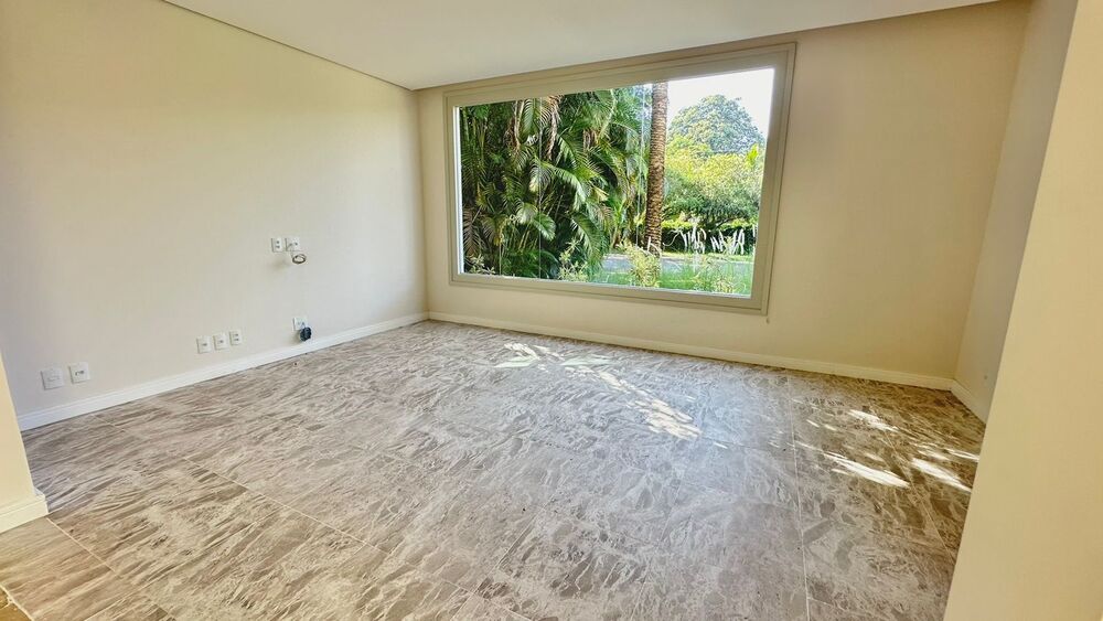 Sobrado, 6 quartos, 973 m² - Foto 1