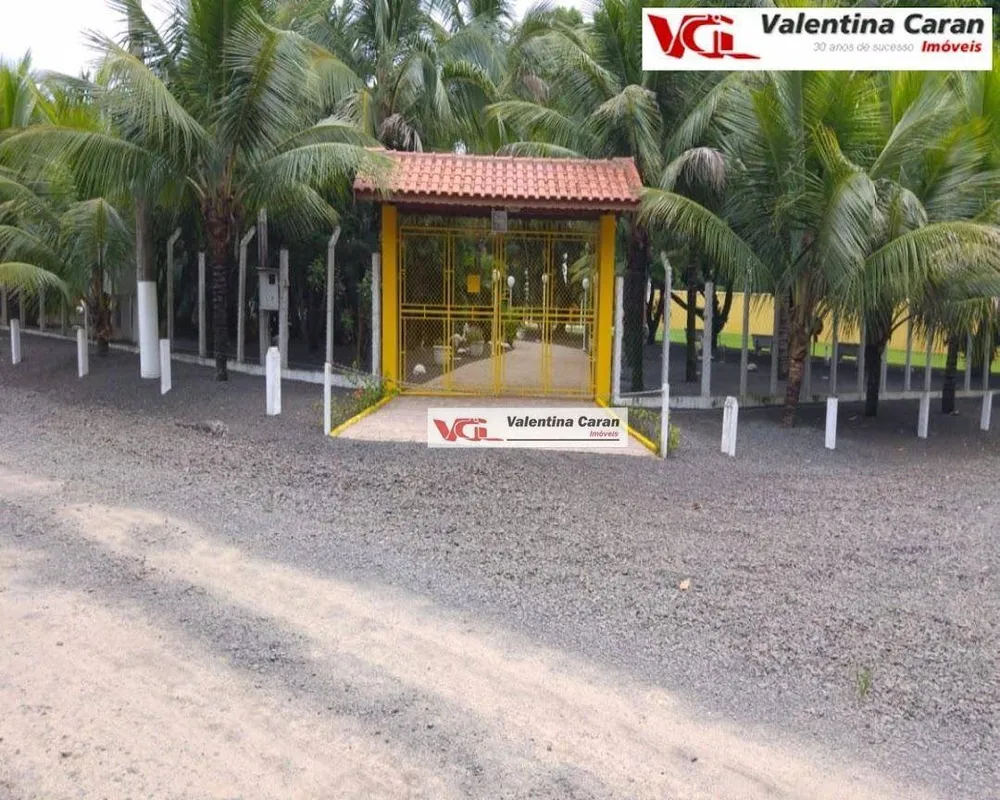 Chácara, 3 quartos, 10000 m² - Foto 1