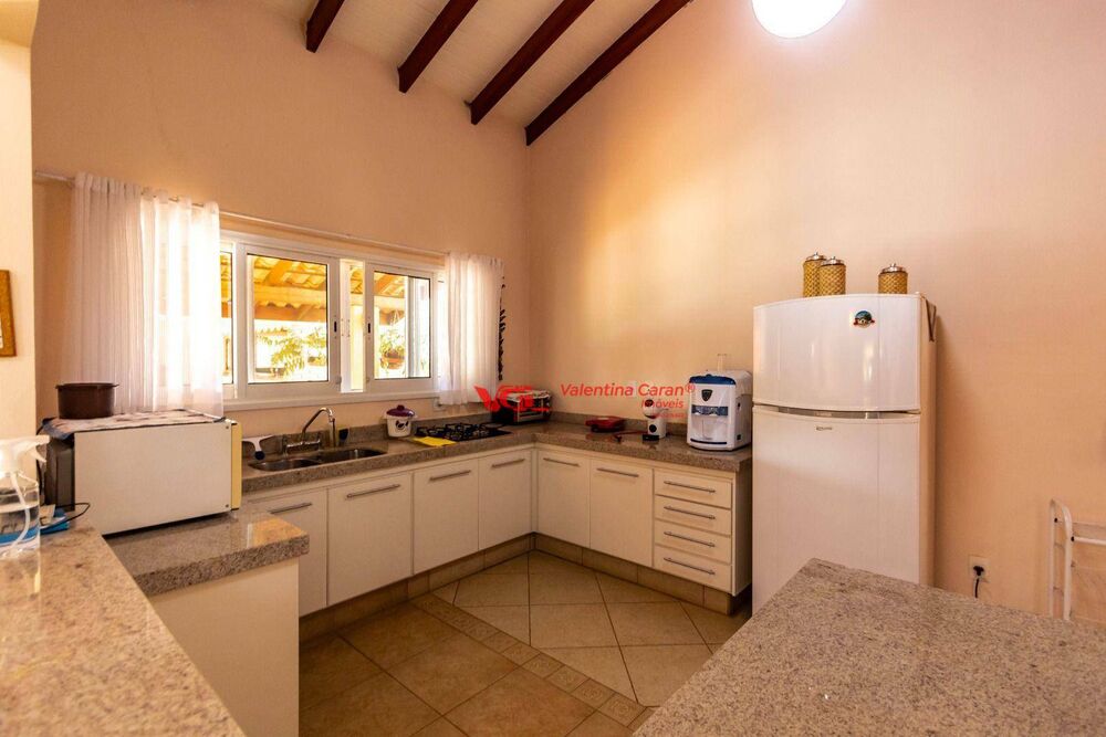 Chácara à venda com 7 quartos, 888m² - Foto 6