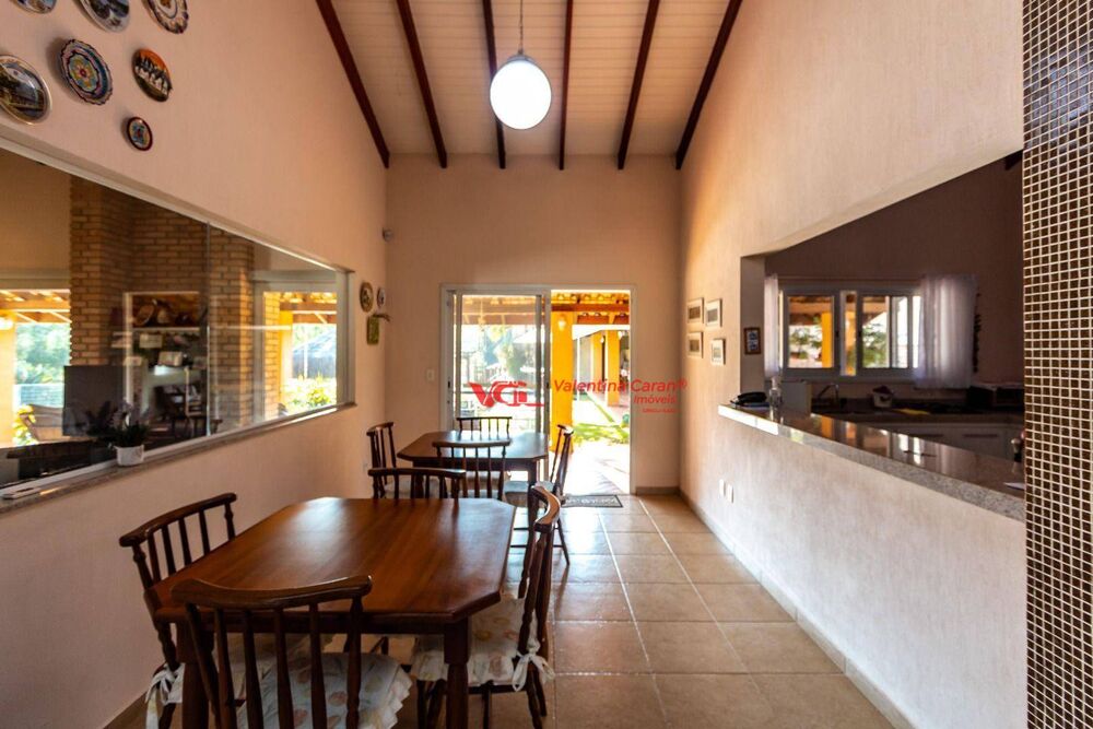 Chácara à venda com 7 quartos, 888m² - Foto 4