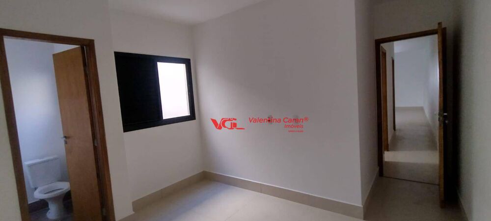 Casa à venda com 2 quartos, 81m² - Foto 4