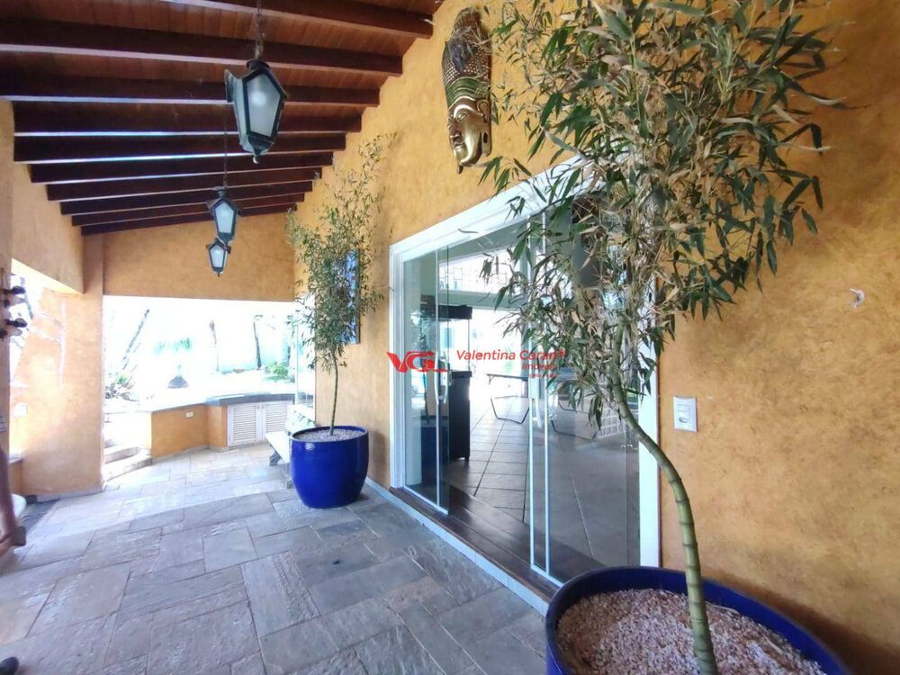 Casa, 7 quartos, 841 m² - Foto 8