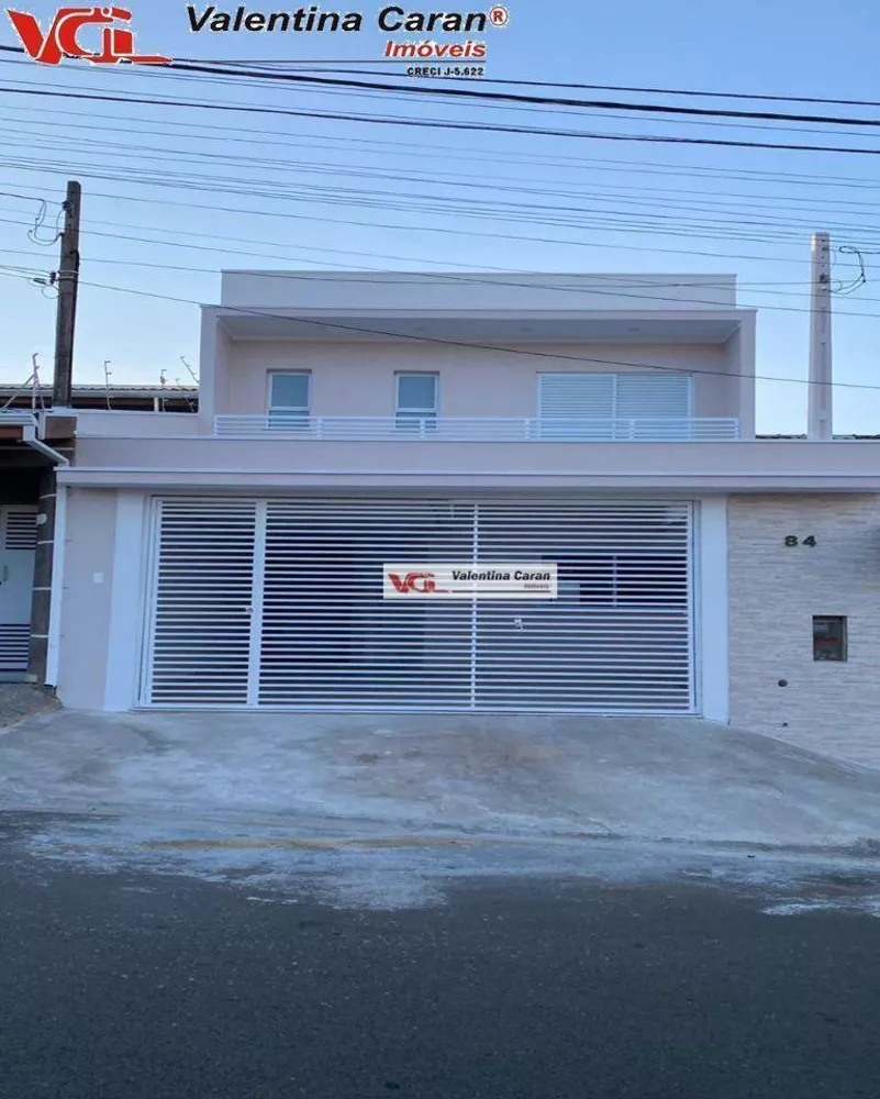 Sobrado à venda com 3 quartos, 169m² - Foto 1