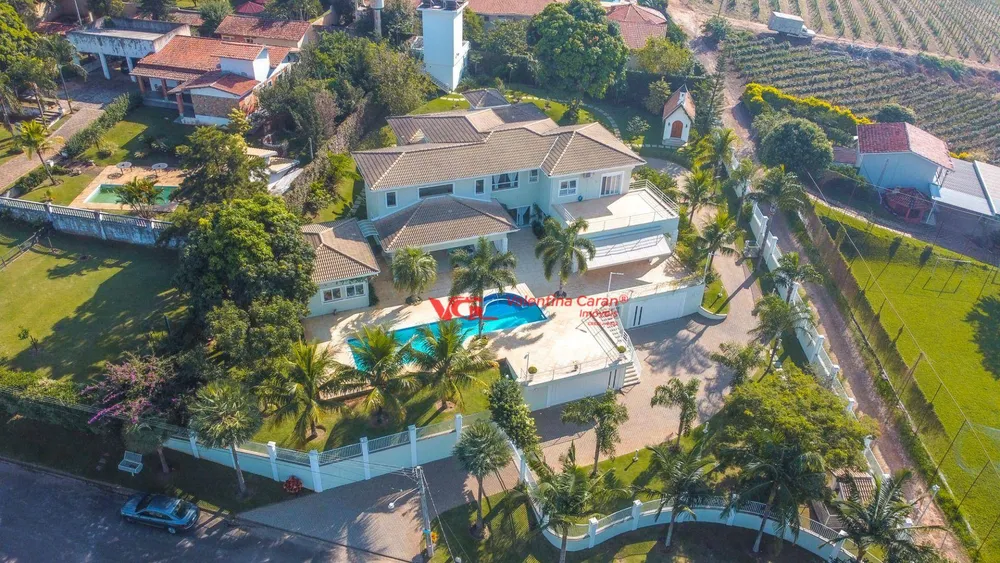 Chácara, 4 quartos, 5000 m² - Foto 1