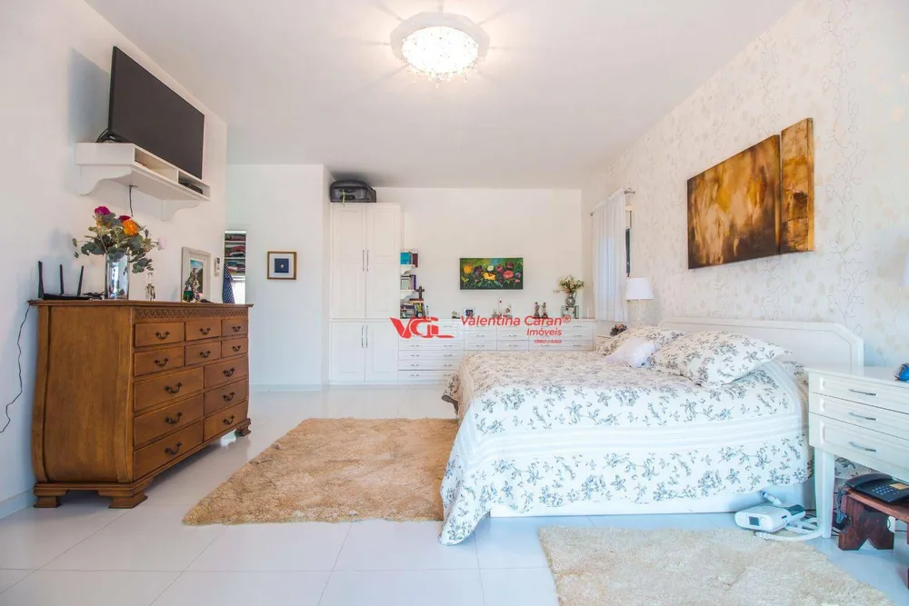 Chácara, 4 quartos, 5000 m² - Foto 10