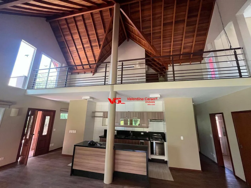Chácara, 3 quartos, 1170 m² - Foto 1