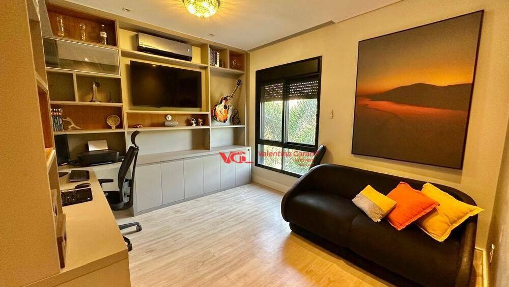 Sobrado, 5 quartos, 400 m² - Foto 1
