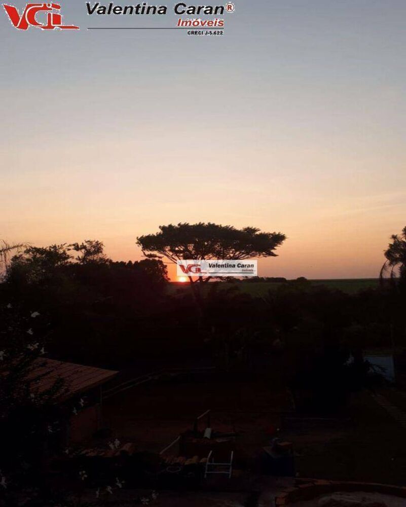 Chácara, 4 quartos, 1050 m² - Foto 4
