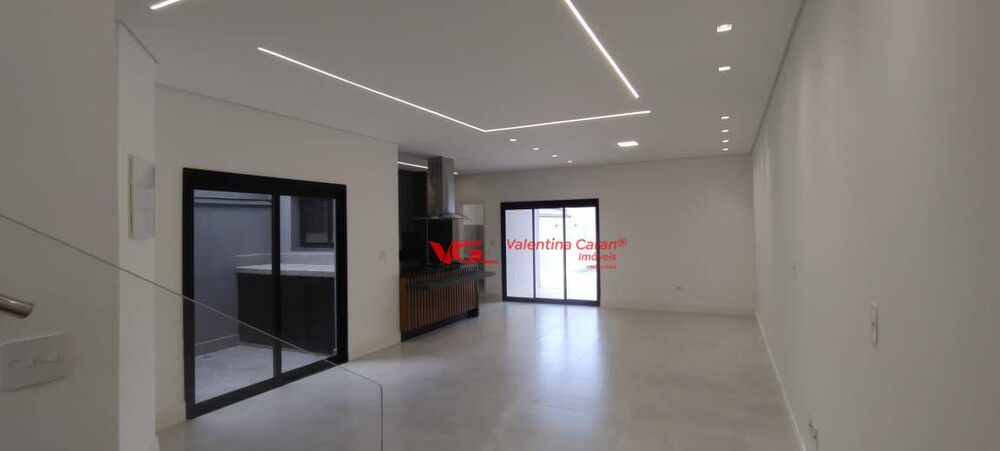 Sobrado, 3 quartos, 198 m² - Foto 2