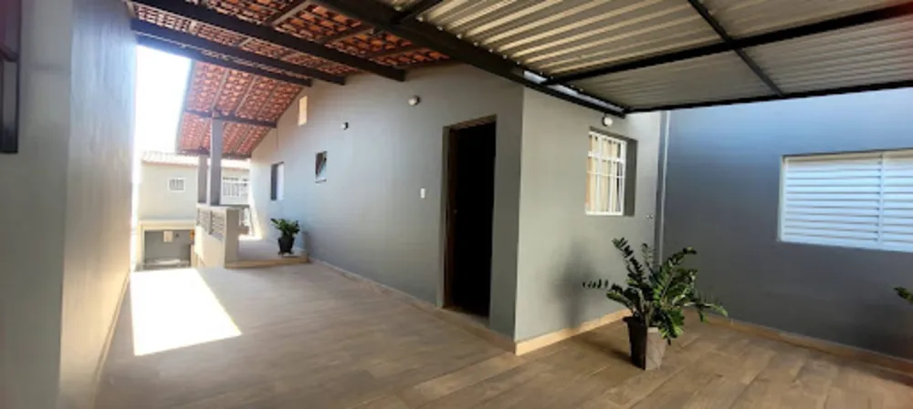 Casa, 3 quartos, 243 m² - Foto 3