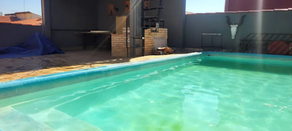 Casa, 3 quartos, 243 m² - Foto 1
