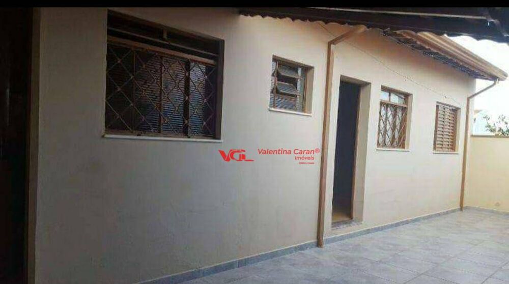 Casa, 3 quartos, 163 m² - Foto 2