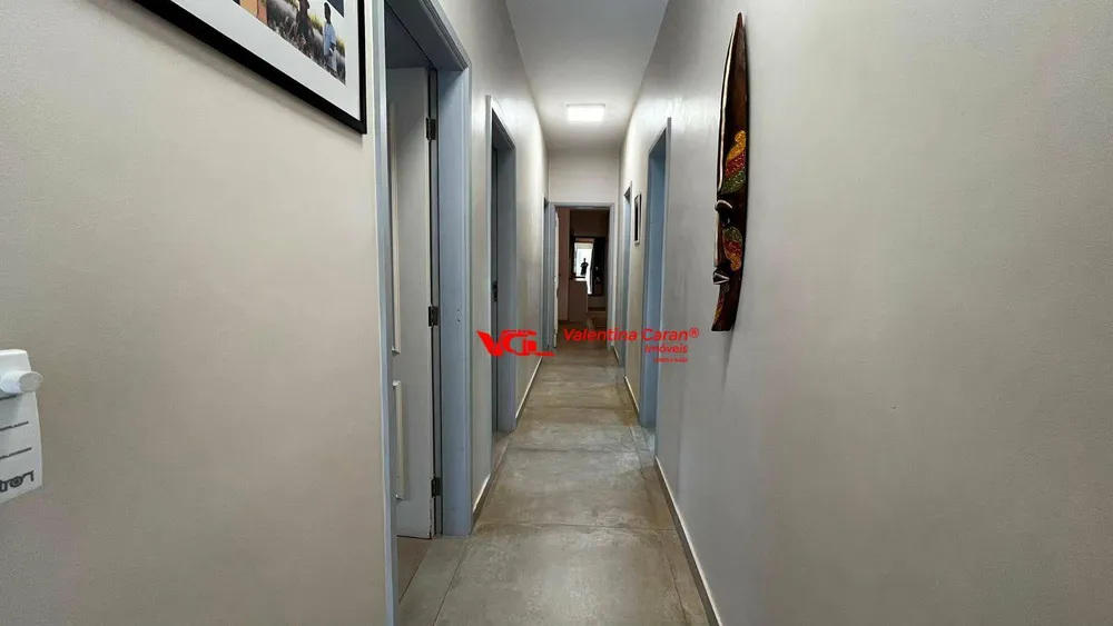 Chácara, 8 quartos, 5600 m² - Foto 1